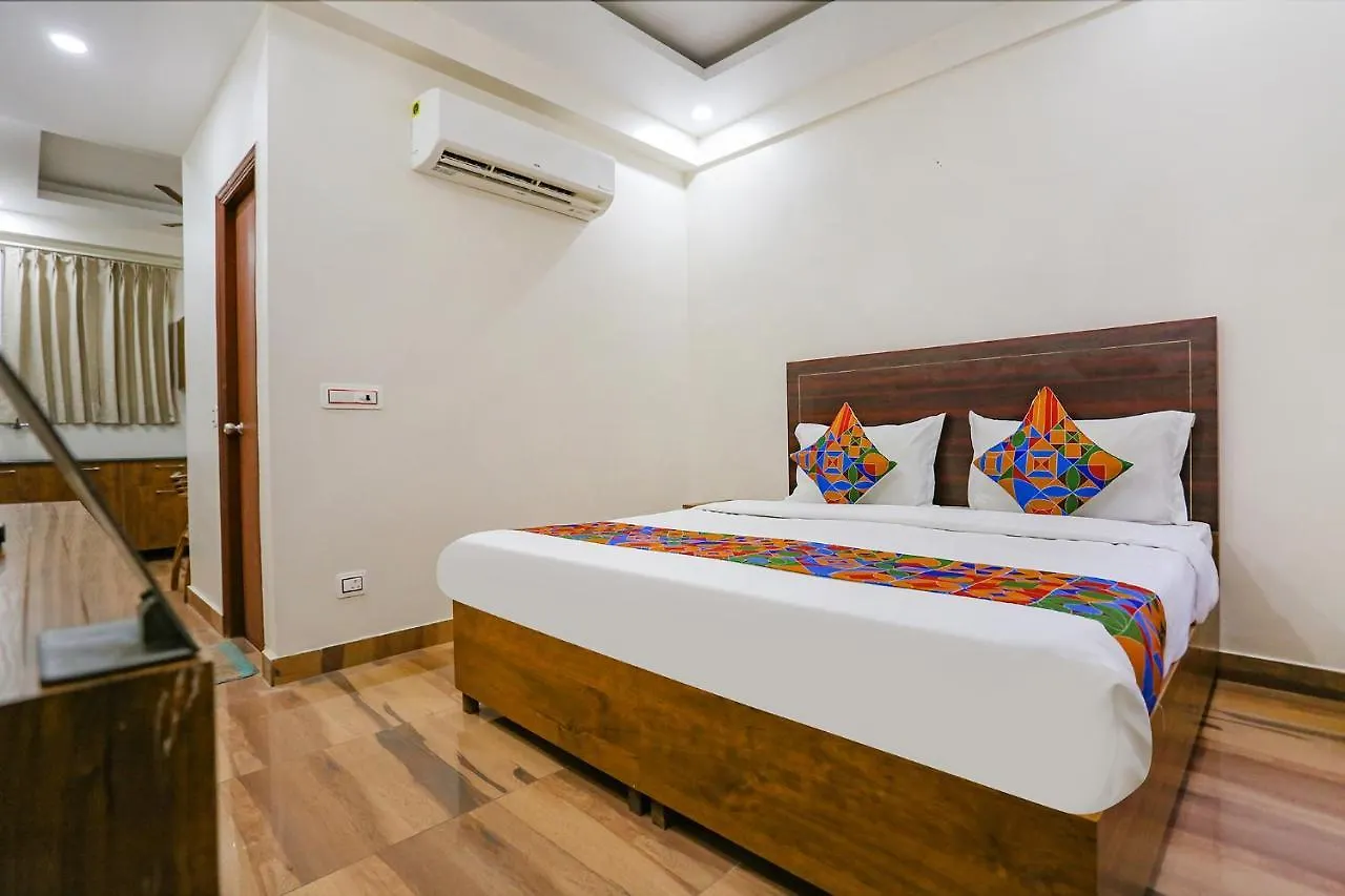 מלון גורגאון Fabhotel Vikings