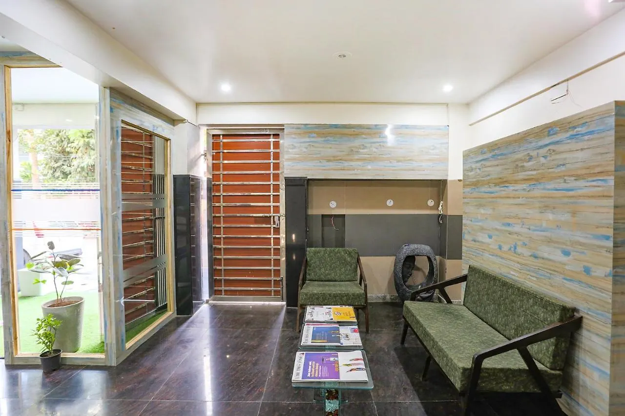 Fabhotel Vikings Gurgaon Hotel
